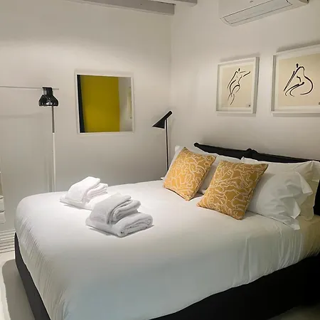 Apartmán New Ground Floor And Patio Florencie