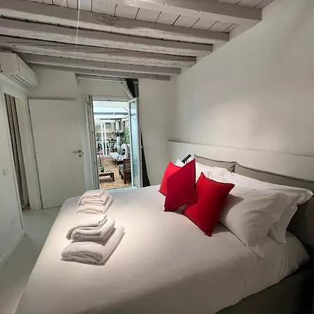 New Ground Floor And Patio Florencie