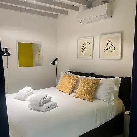 New Ground Floor And Patio * Florencie