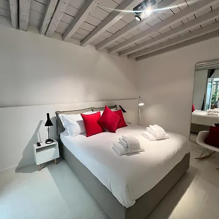 Apartmán New Ground Floor And Patio Florencie