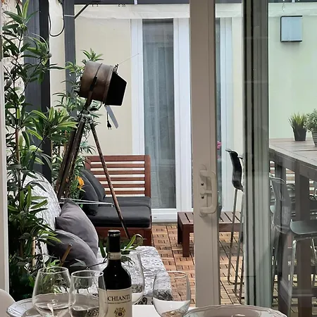New Ground Floor And Patio * Florence