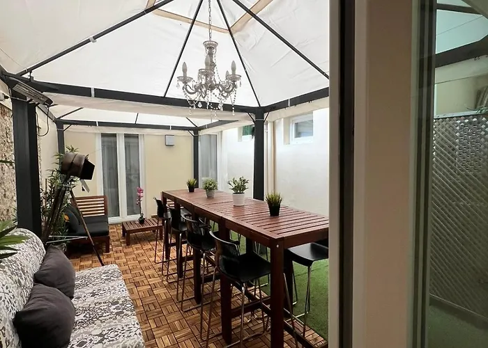 Апартаменты New Ground Floor And Patio Флоренция